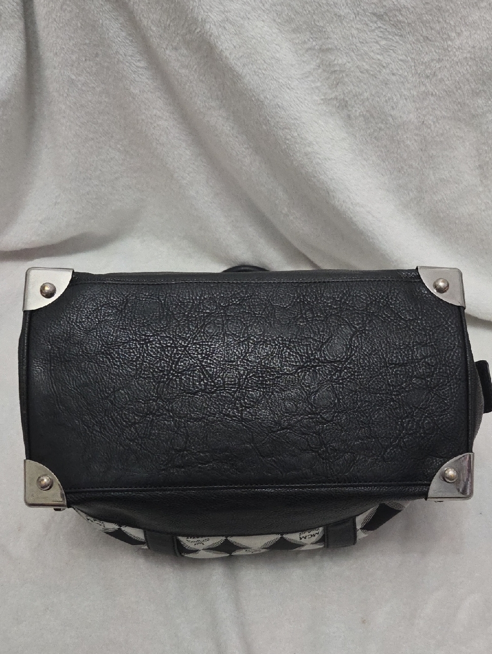MCM Black and White Checkered Logo Satchel - Picture 7 of 14